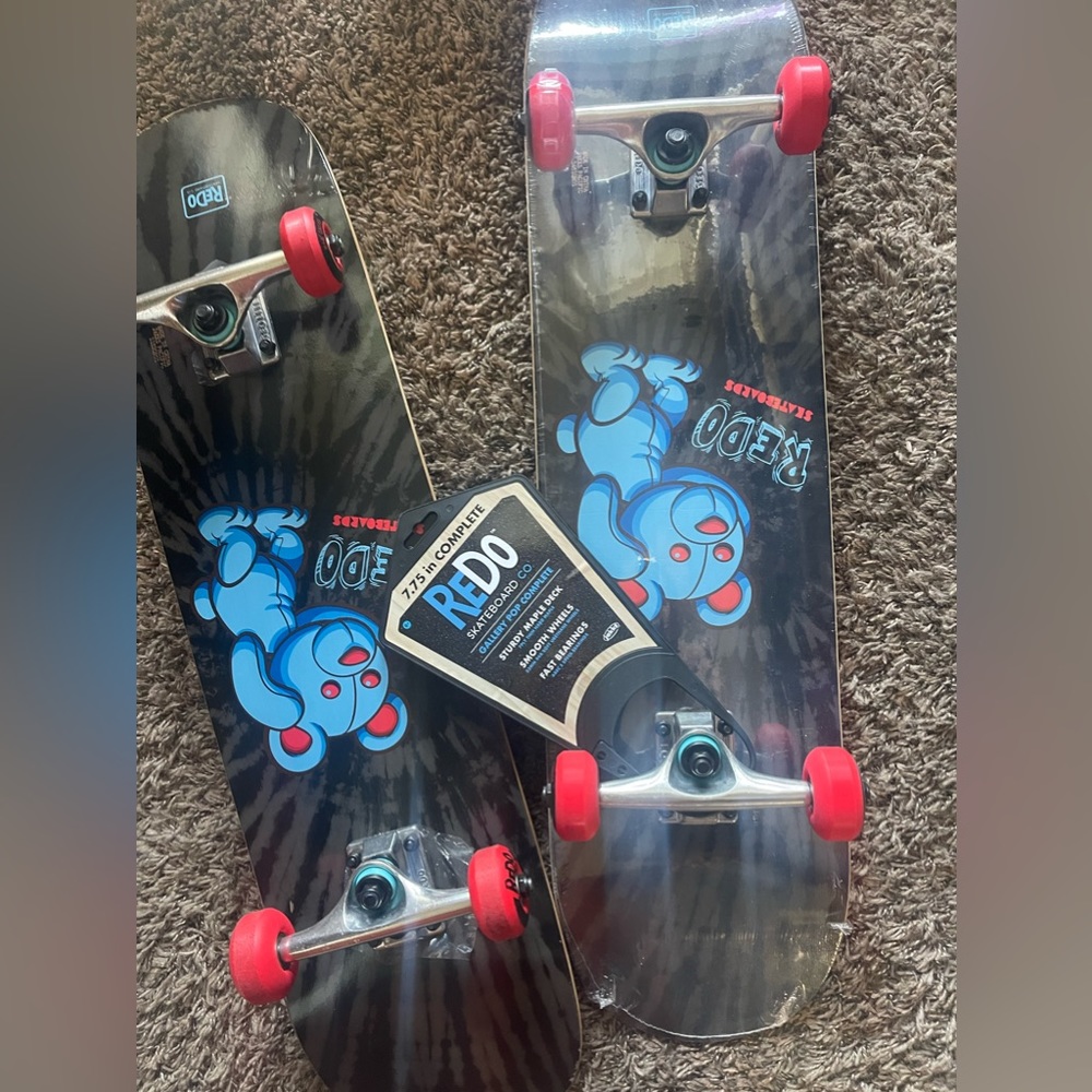 Brand New and used ReDo Skateboard Popsicle Skateboard - Blue Bear
